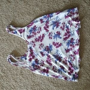 AE Floral Crepe Tank Top Size Large